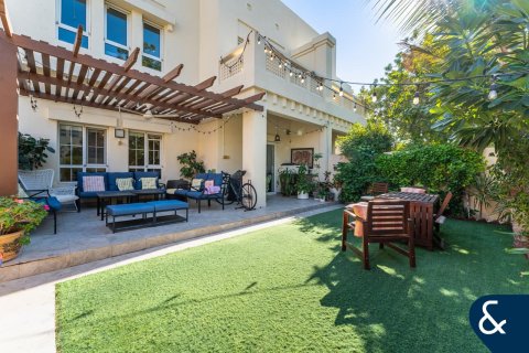 Villa in The Lakes, Dubai, UAE 3 bedrooms, 282 sq.m. № 671233 - photo 15