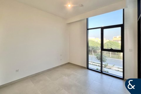 Vila u gradu Mudon, Dubai, UAE 3 spavaće sobe, 206 m2 Br. 671006 - Slika 8