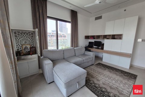 Apartment in Dubai, UAE 3 bedrooms, 154.6 sq.m. № 696689 - photo 11