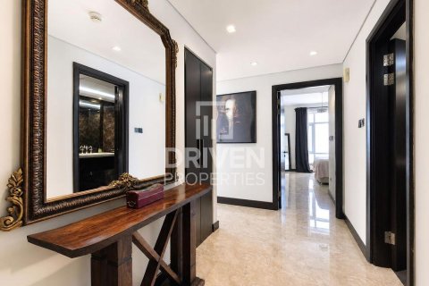 Apartment in Downtown Dubai (Downtown Burj Dubai), Dubai, UAE 1 bedroom, 82.13 sq.m. № 745594 - photo 11