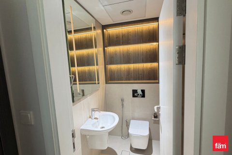 Business Bay, Dubai, BAE’de kiralık daire 2 yatak odası, 104.1 m² No 706082 - fotoğraf 21