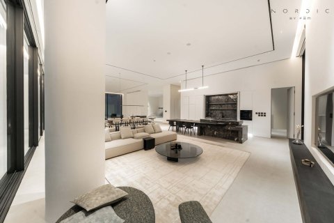 Villa in Al Wasl, Dubai, UAE 6 bedrooms, 994.3 sq.m. № 659145 - photo 8