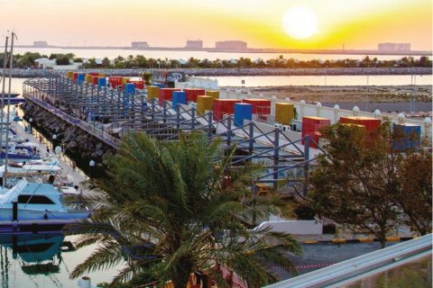 Városi lakóépület itt: Al Hamra Village, Ras Al Khaimah, EAE, 3 hálószoba, 195 m², azonosító: 656847 - fénykép 4