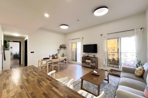 Golf City, Dubai, UAE의 판매용 아파트 침실 2개, 104제곱미터 번호 696195 - 사진 5