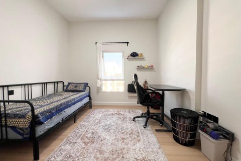 Golf City, Dubai, UAE의 판매용 아파트 침실 2개, 104제곱미터 번호 696195 - 사진 12