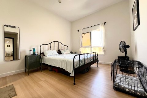 Golf City, Dubai, UAE의 판매용 아파트 침실 2개, 104제곱미터 번호 696195 - 사진 9