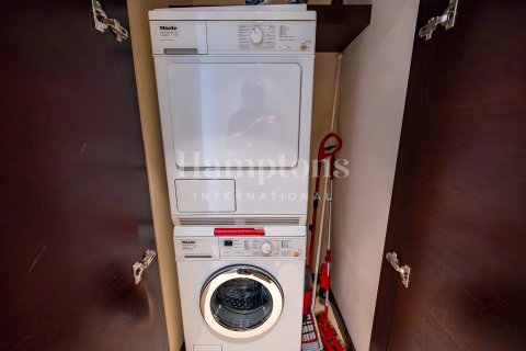 Appartement te huur in Burj Khalifa, Dubai, VAE 1 slaapkamer, 101.82168800 vr.m., nr 651633 - foto 17