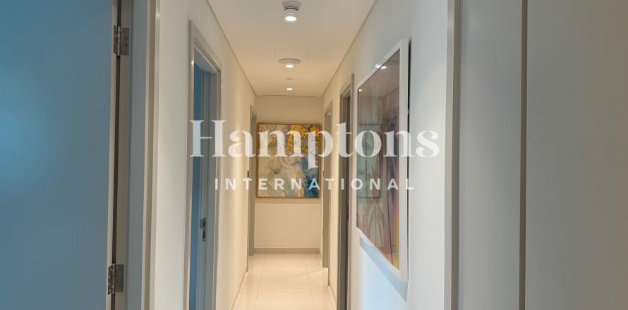 Lägenhet i Dubai Harbour, Dubai, UAE 3 sovrum, 177.445 kvm Nr. 651632