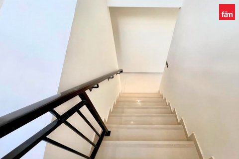 Rumah bandar di Dubai, UAE 3 bilik tidur, 174.8 meter persegi № 751874 - foto 6