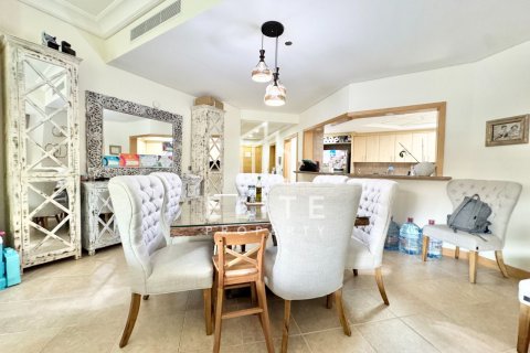Palm Jumeirah, Dubai, BAE’de satılık daire 3 yatak odası, 204 m&sup2; No 681963 - fotoğraf 4