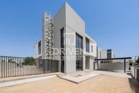 Villa i Al Furjan, Dubai, UAE 5 soveværelser, 374 kvm № 655311