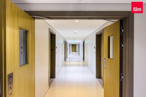 Apartament në Business Bay, Dubai, Emiratet e Bashkuara Arabe 2 dhoma gjumi, 75.5 m2. № 708214 - Foto 12
