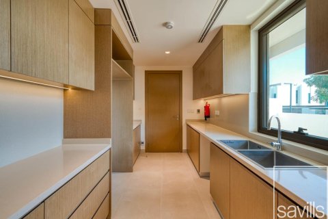 Vilë në Al Furjan, Dubai, Emiratet e Bashkuara Arabe 4 dhoma gjumi, 619 m2. № 681142 - Foto 5