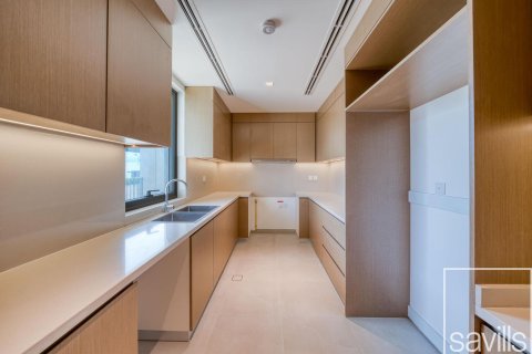 Vilë në Al Furjan, Dubai, Emiratet e Bashkuara Arabe 4 dhoma gjumi, 619 m2. № 681142 - Foto 6