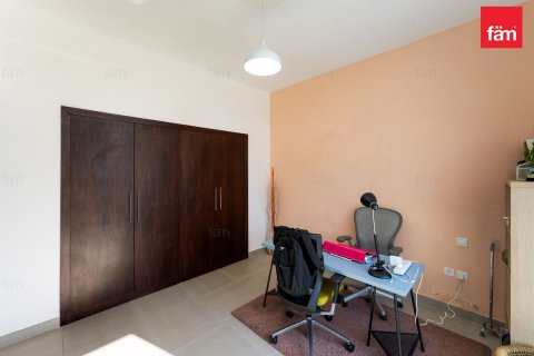 Rijtjeshuis te huur in Dubai, VAE 3 slaapkamers, 187.3 vr.m., nr 679874 - foto 14