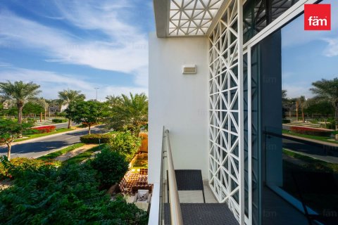 Rijtjeshuis te huur in Dubai, VAE 3 slaapkamers, 187.3 vr.m., nr 679874 - foto 9