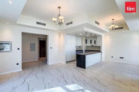 Ridamaja asukohaga Dubai, AÜE: 4 magamistoaga, 286.6 m² Nr 679871