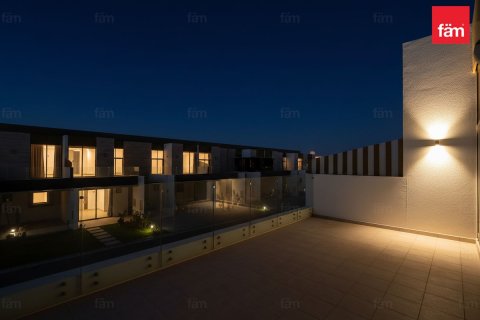 Dubai, संयुक्त अरब अमीरात में टाउनहाउस, 4 बेडरूम, 286.6 वर्ग मीटर, संख्या 679871 - फ़ोटो 10