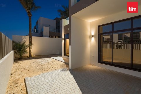 Dubai, संयुक्त अरब अमीरात में टाउनहाउस, 4 बेडरूम, 286.6 वर्ग मीटर, संख्या 679871 - फ़ोटो 9