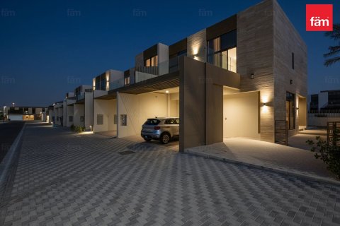 Dubai, संयुक्त अरब अमीरात में टाउनहाउस, 4 बेडरूम, 286.6 वर्ग मीटर, संख्या 679871 - फ़ोटो 5