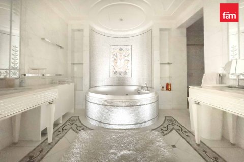 Apartamento para arrendamento em Culture Village, Dubai, EAU 2 quartos, 156.6 m2 № 679872 - foto 17