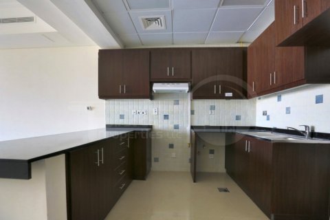 Пәтер Аль-Рим, Абу-Даби, БАӘ-да 2 жатын бөлмелер, 165.6 м² № 731447 - фото 5