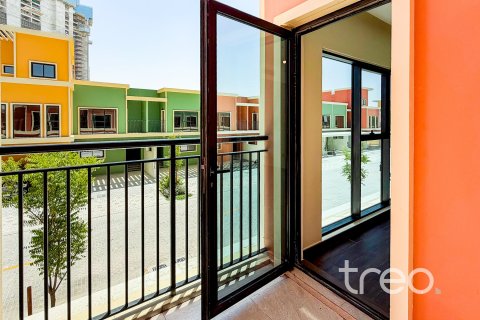 טאונהאוס להשכרה ב Damac Lagoons, Dubai, איחוד האמירויות  3 חדרי שינה, 192.68 מ"ר, מספר 741169 - תמונה 15