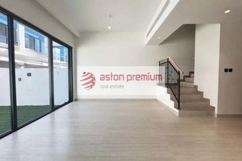 Üürile anda ridamaja asukohaga Damac Lagoons, Dubai, AÜE: 5 magamistoaga, 210 m² Nr 697265 - pilt 3