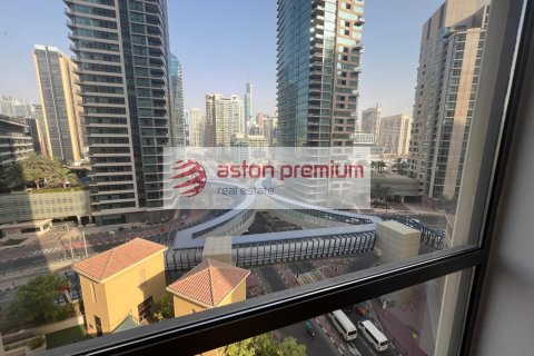 Jumeirah Beach Residence, Dubai, संयुक्त अरब अमीरात में अपार्टमेंट, 2 बेडरूम, 107 वर्ग मीटर, संख्या 697261 - फ़ोटो 9