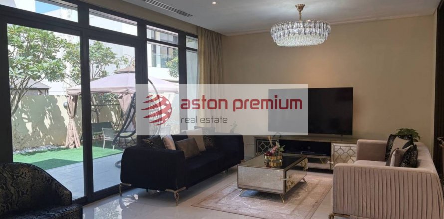 Villa asukohaga DAMAC Hills (Akoya by DAMAC), Dubai, AÜE: 4 magamistoaga, 342 m² Nr 697264