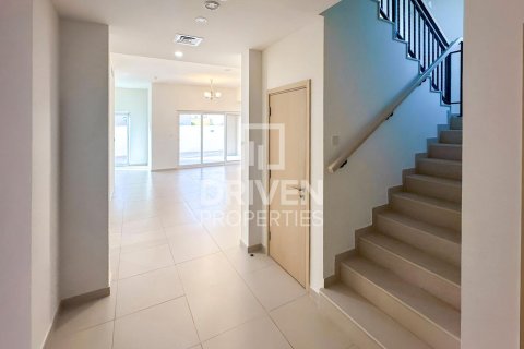 Villa in vendita a Dubai Land, Dubai, EAU 4 camere da letto, 400.04 mq. № 762264 - foto 9