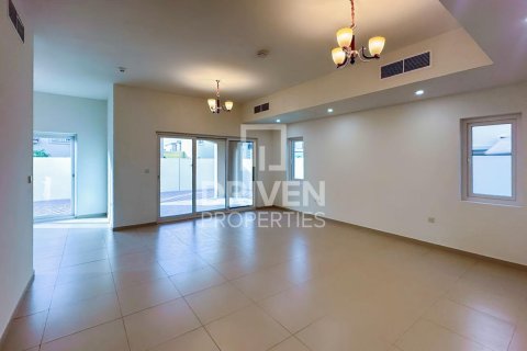 Villa in vendita a Dubai Land, Dubai, EAU 4 camere da letto, 400.04 mq. № 762264 - foto 3