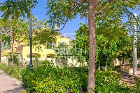 Villa in vendita a Dubai Land, Dubai, EAU 4 camere da letto, 400.04 mq. № 762264 - foto 16