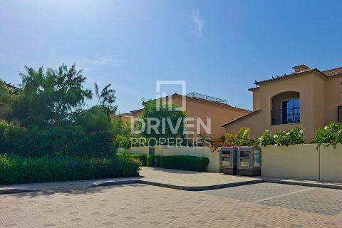 Villa in vendita a Dubai Land, Dubai, EAU 4 camere da letto, 400.04 mq. № 762264 - foto 17