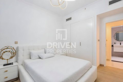 Lägenhet till försäljning i Downtown Dubai (Downtown Burj Dubai), Dubai, UAE 2 sovrum, 125.42 kvm Nr. 762266 - fotografi 4