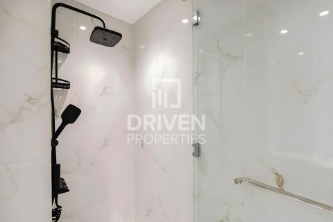 Lägenhet till försäljning i Downtown Dubai (Downtown Burj Dubai), Dubai, UAE 2 sovrum, 125.42 kvm Nr. 762266 - fotografi 19