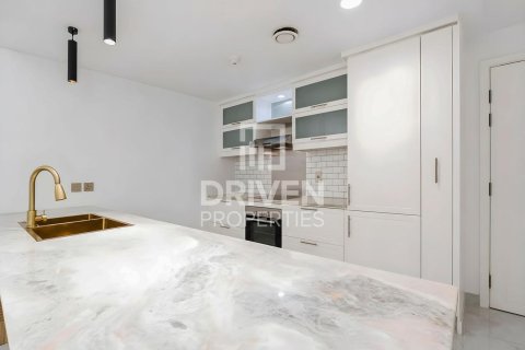 Lägenhet till försäljning i Downtown Dubai (Downtown Burj Dubai), Dubai, UAE 2 sovrum, 125.42 kvm Nr. 762266 - fotografi 9