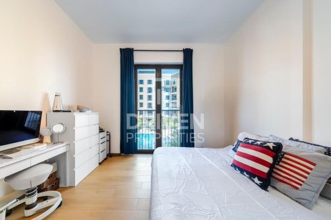 Apartment in Jumeirah, Dubai, UAE 2 bedrooms, 143 sq.m. № 654854 - photo 9