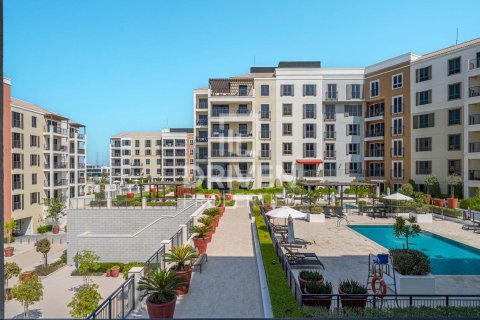 Apartment in Jumeirah, Dubai, UAE 2 bedrooms, 143 sq.m. № 654854 - photo 17