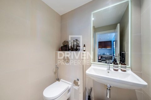 Apartment in Jumeirah, Dubai, UAE 2 bedrooms, 143 sq.m. № 654854 - photo 10