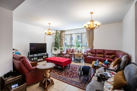 Apartamento en venta en Jumeirah Beach Residence, Dubai, EAU 3 dormitorios, 179 m2 № 683736 - foto 3