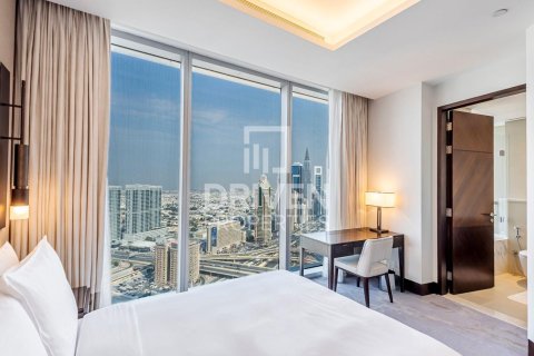 Apartment in Downtown Dubai (Downtown Burj Dubai), Dubai, UAE 3 bedrooms, 188 sq.m. № 684094 - photo 1