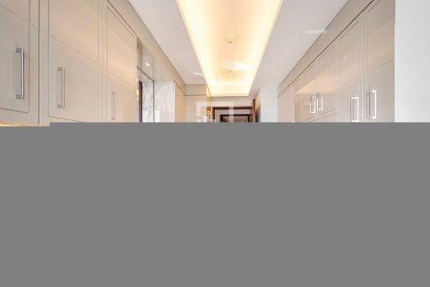 Apartment in Downtown Dubai (Downtown Burj Dubai), Dubai, UAE 3 bedrooms, 188 sq.m. № 684094 - photo 11