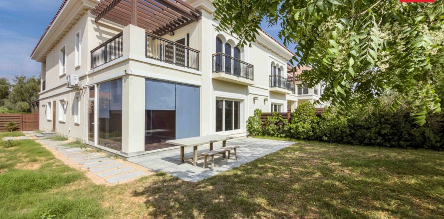 Villa em Dubai, EAU 4 quartos, 312 m2 № 705606