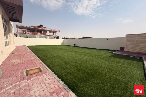 Villa in Jebel Ali, Dubai, UAE 6 bedrooms, 1050 sq.m. № 705632 - photo 16