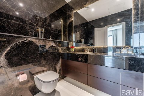 Vila v Jumeirah Golf Estates, Dubai, SAE 5 ložnice, 839 m² Č.: 635249 - fotografie 23