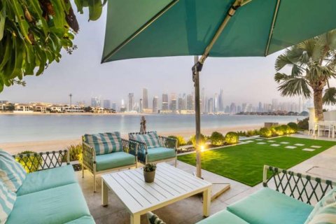 Vila v Palm Jumeirah, Dubai, SAE 5 spální, 622 m2 č. 635251 - Fotografia 5