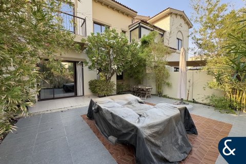 Villa itt: Reem, Dubai, EAE, 3 hálószoba, 209 m², azonosító: 667940 - fénykép 7
