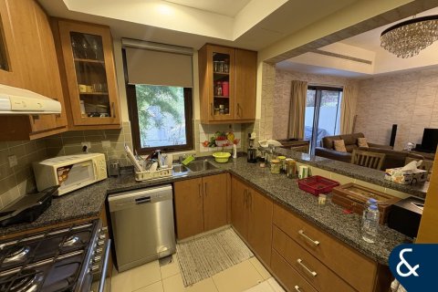 Villa itt: Reem, Dubai, EAE, 3 hálószoba, 209 m², azonosító: 667940 - fénykép 4