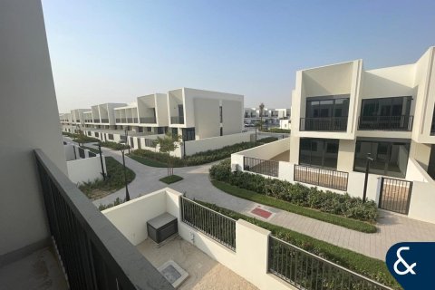 Villa uthyres i Town Square, Dubai, UAE 4 sovrum, 261 kvm Nr. 667945 - fotografi 1